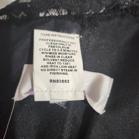 Evening Gown - Picture 5 of 6